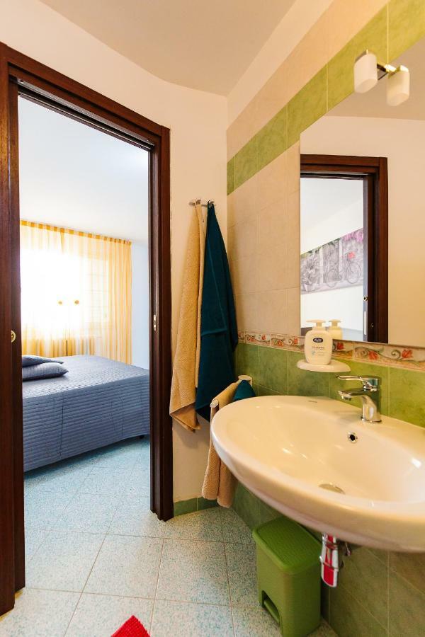 B&B La Casa Nel Borgo 斯佩起亚 外观 照片